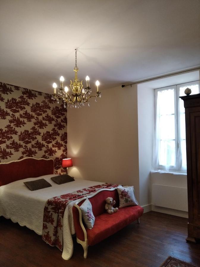 Le Logis De Saint Cyr Aparthotel Issoudun Ngoại thất bức ảnh