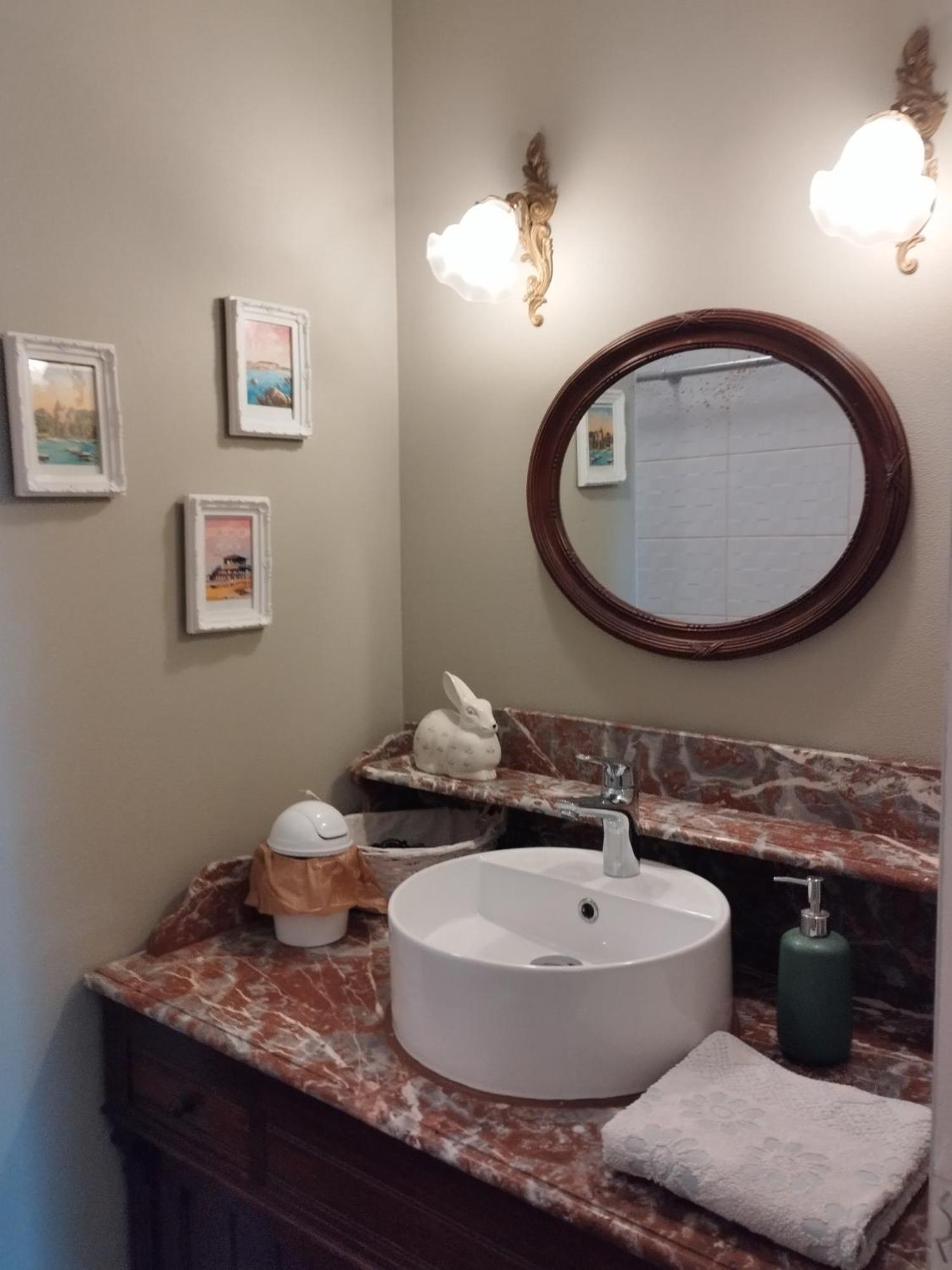 Le Logis De Saint Cyr Aparthotel Issoudun Ngoại thất bức ảnh